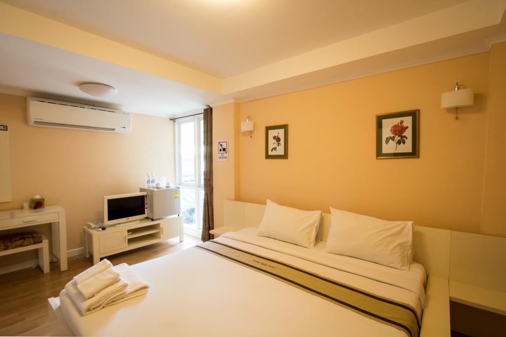 Hotel Triple Palms House Chiang Mai Exterior foto