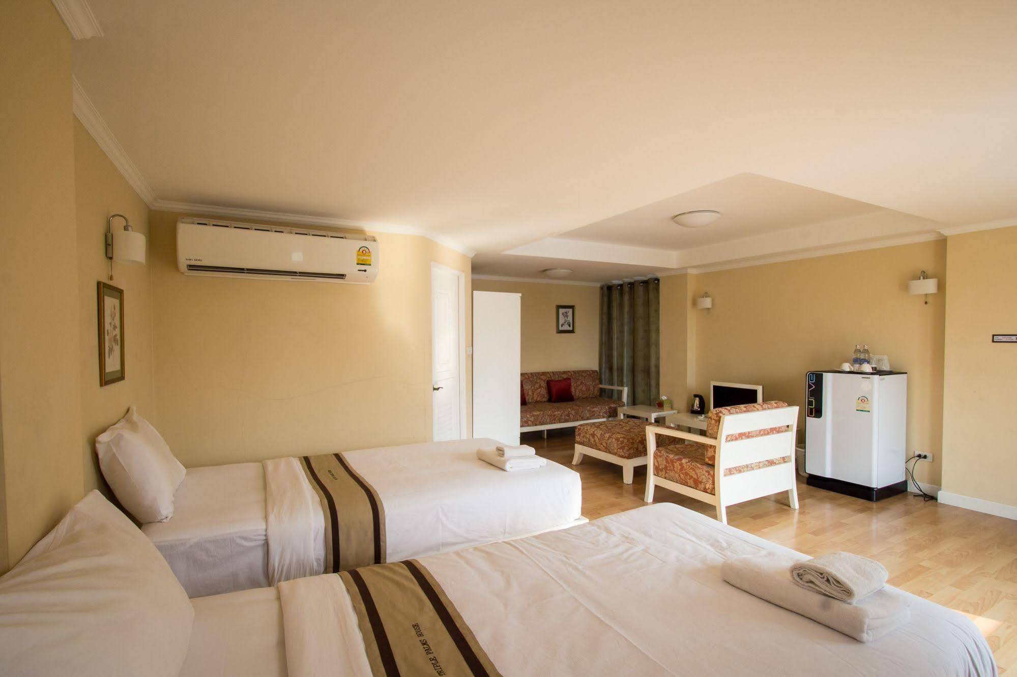 Hotel Triple Palms House Chiang Mai Exterior foto